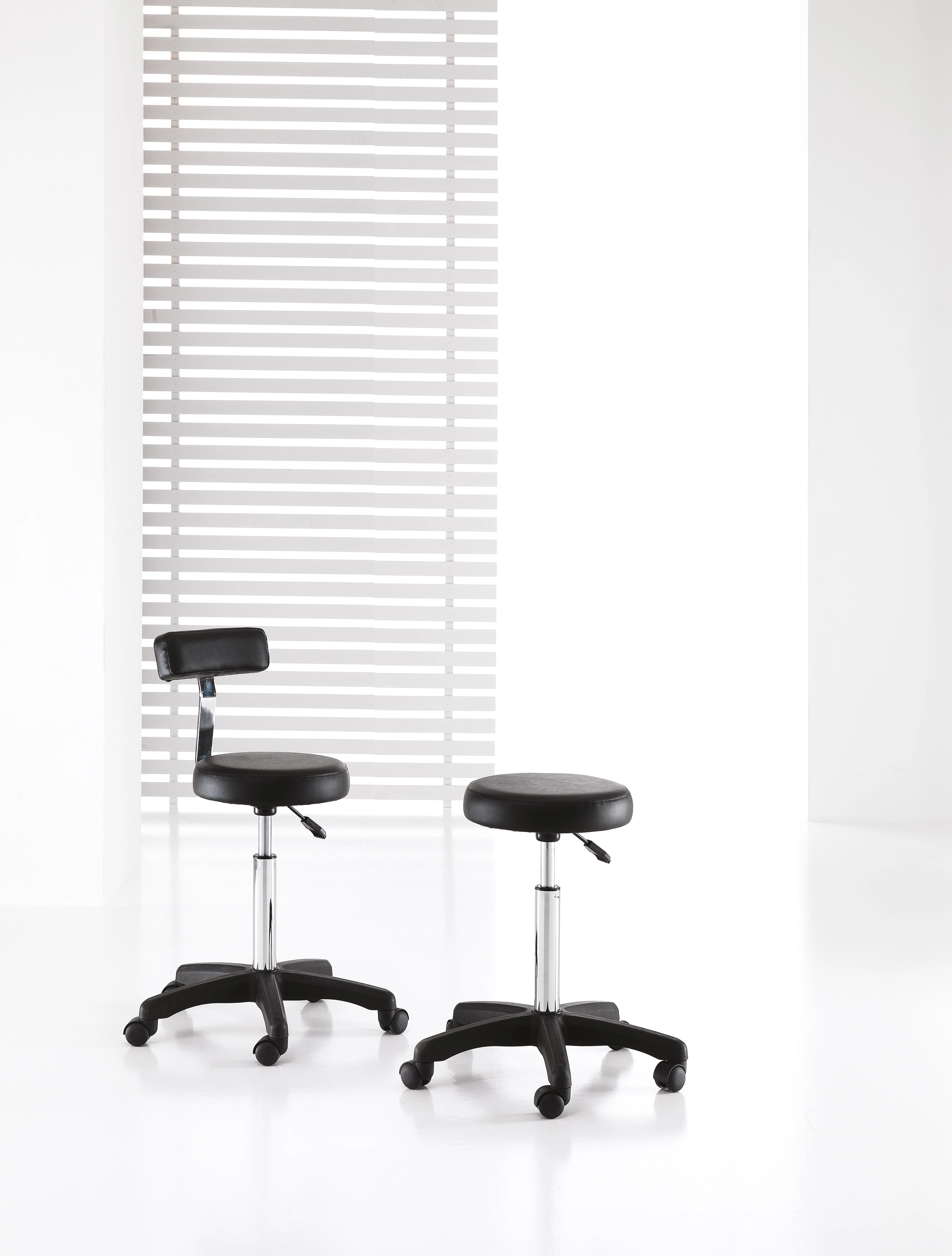 Smart Black Stool With Back