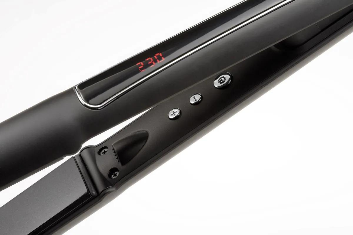 Ionic Xl Smooth-Effect Hair Straightener