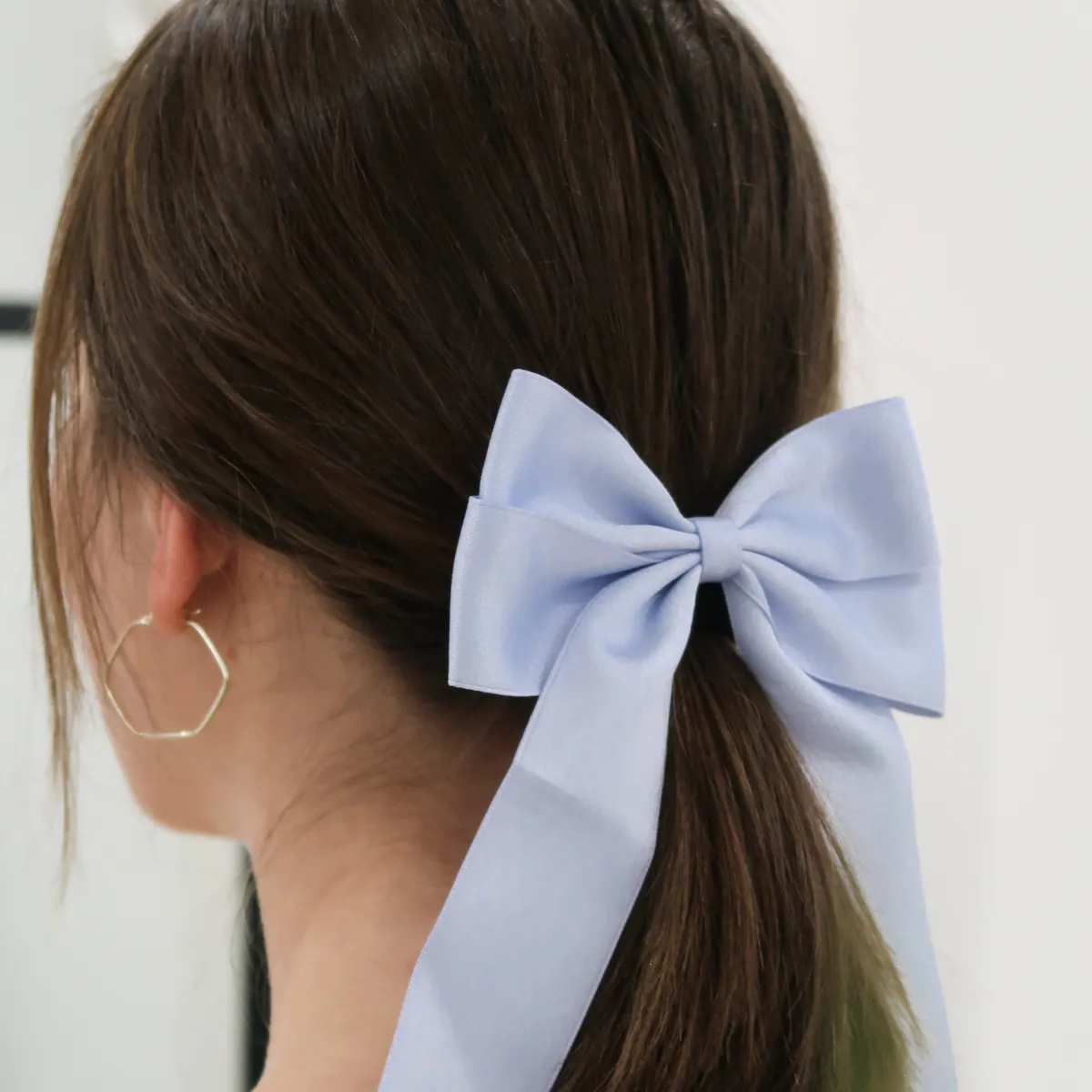 Lotta Curls Hair Bow